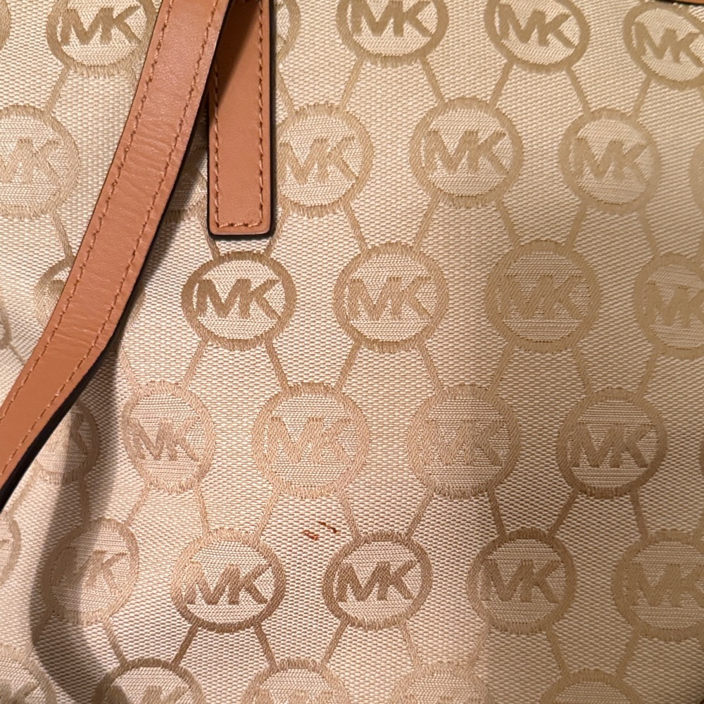 Michael Kors Beige Monogram Tote - Picture 3 of 7